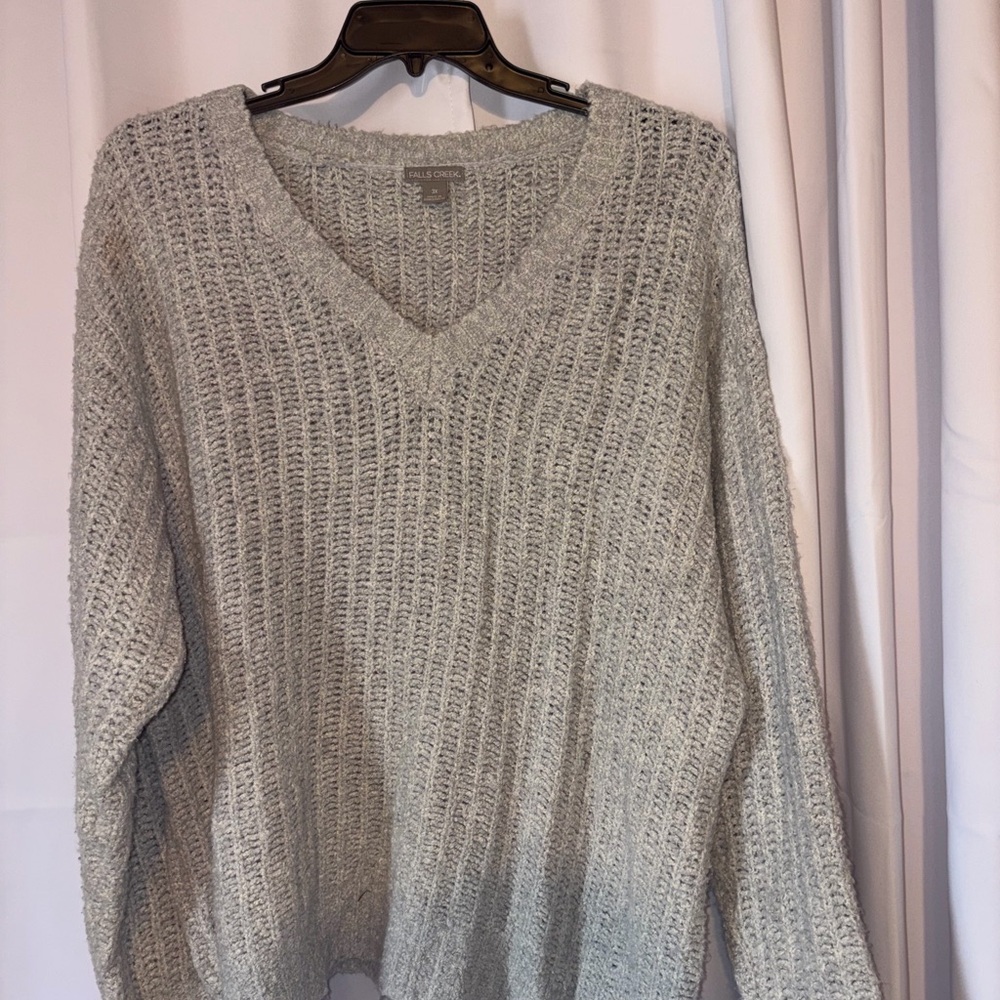 Falls Creek Light Gray V-Neck Knit Sweater